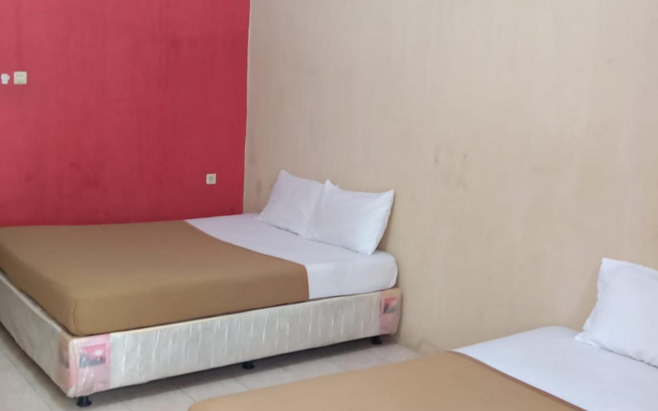 Hotel Nirwana Situbondo Redpartner Banyuanget Zewnętrze zdjęcie