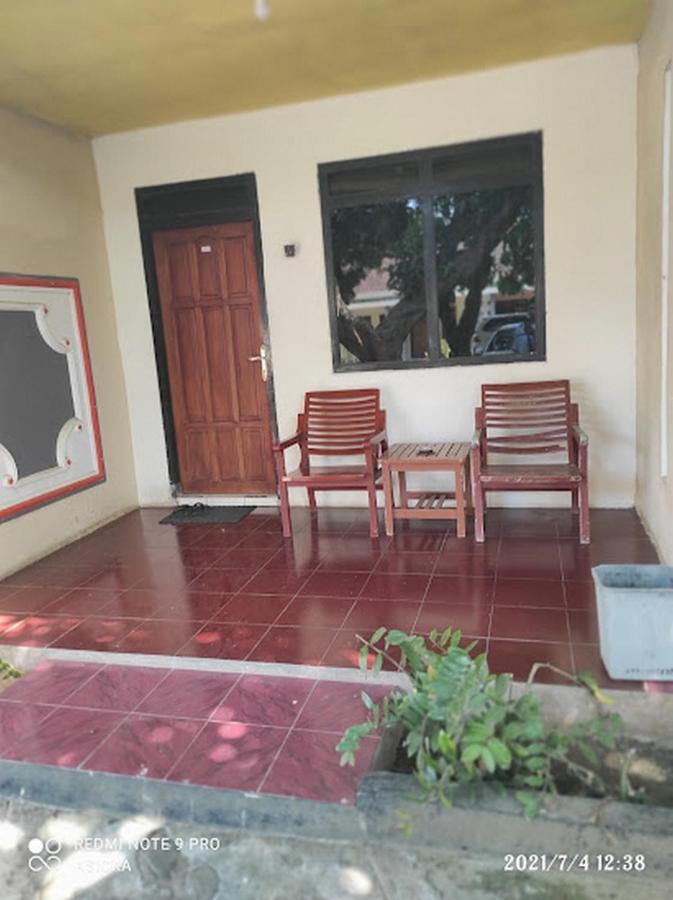 Hotel Nirwana Situbondo Redpartner Banyuanget Zewnętrze zdjęcie